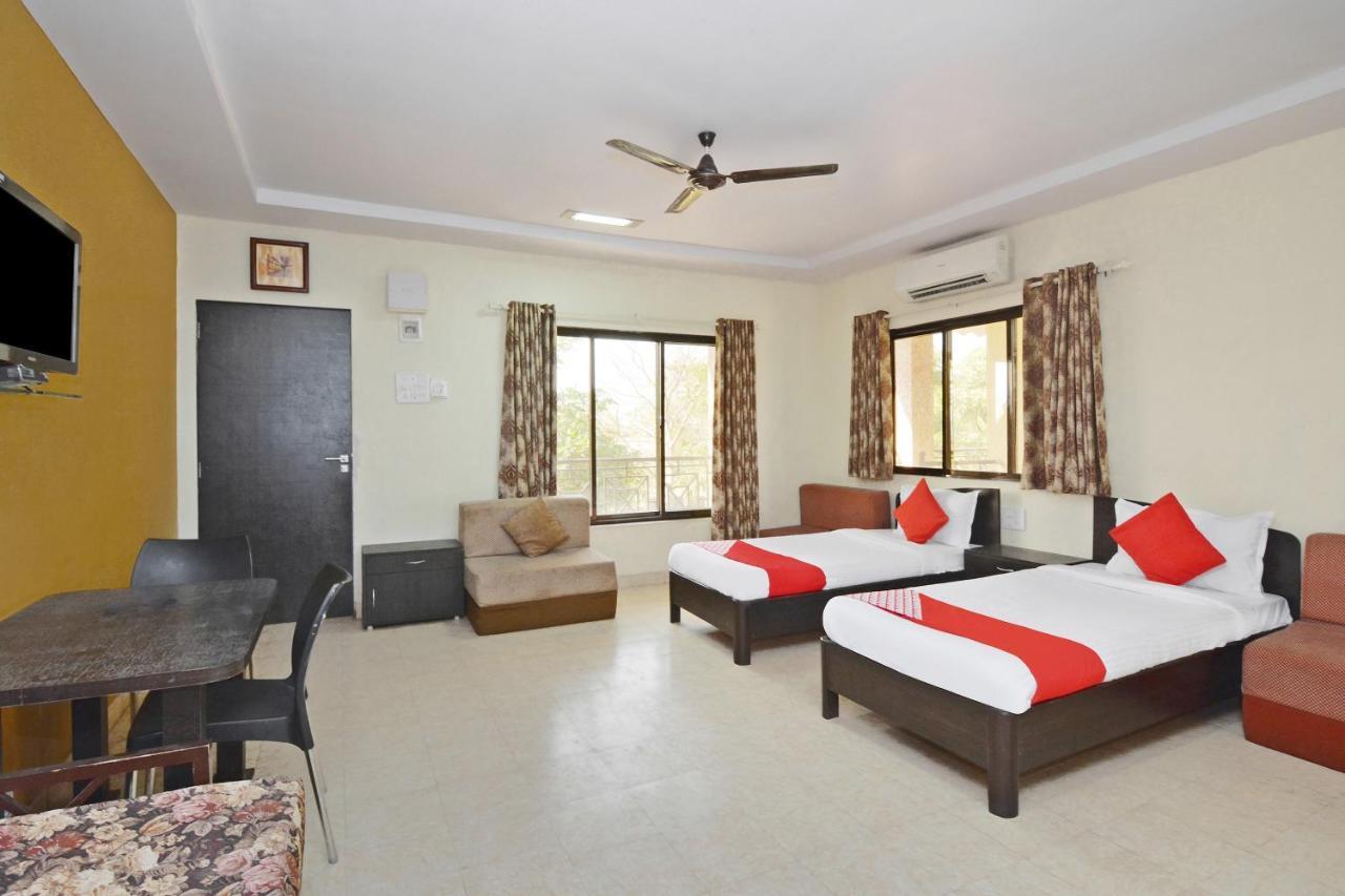 Oyo Midway Park Resort Atgaon Dış mekan fotoğraf
