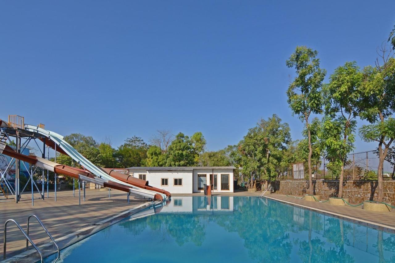 Oyo Midway Park Resort Atgaon Dış mekan fotoğraf