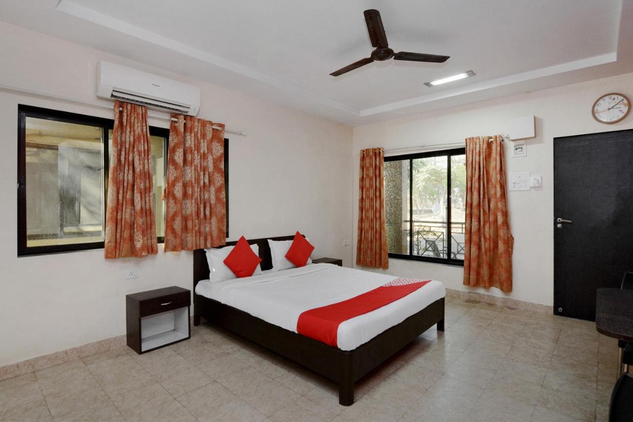Oyo Midway Park Resort Atgaon Dış mekan fotoğraf