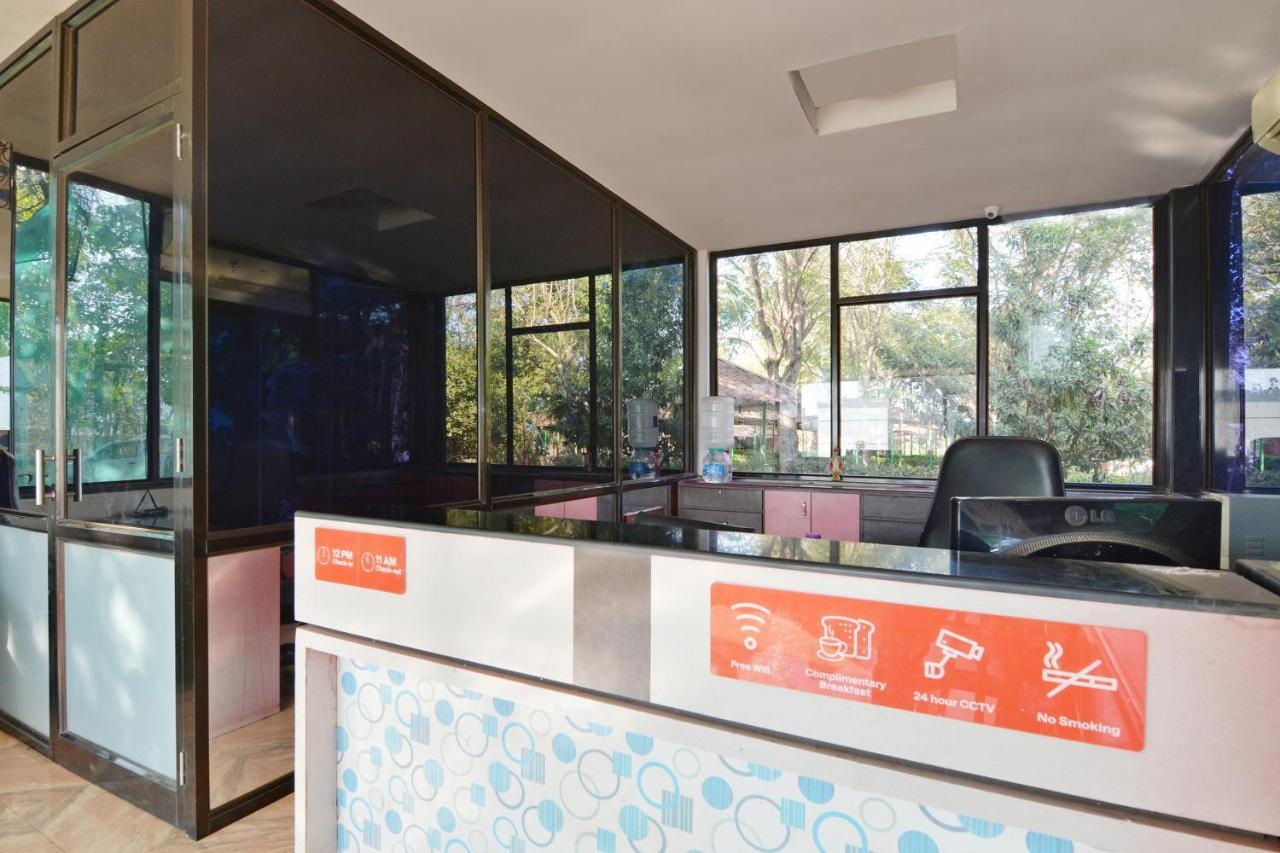 Oyo Midway Park Resort Atgaon Dış mekan fotoğraf